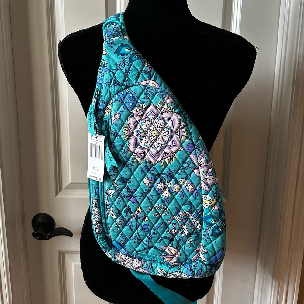 Vera Bradley Iconic Sling Backpack NWT 
❤️‍🔥FIRM PRICE❤️‍🔥